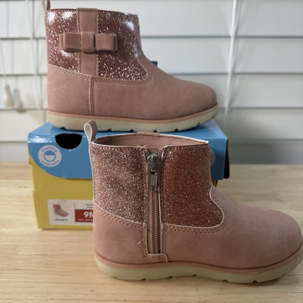 Munchkin by Stride Rite Little Girl's Size 9M Avalon Pink Glitter Side-Zip Boots